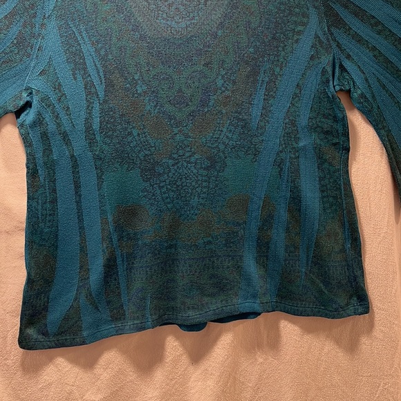 Blue-Green Marbled Sweater Blouse with Brass Stud Detail by Investments in 2X - Picture 11 of 14